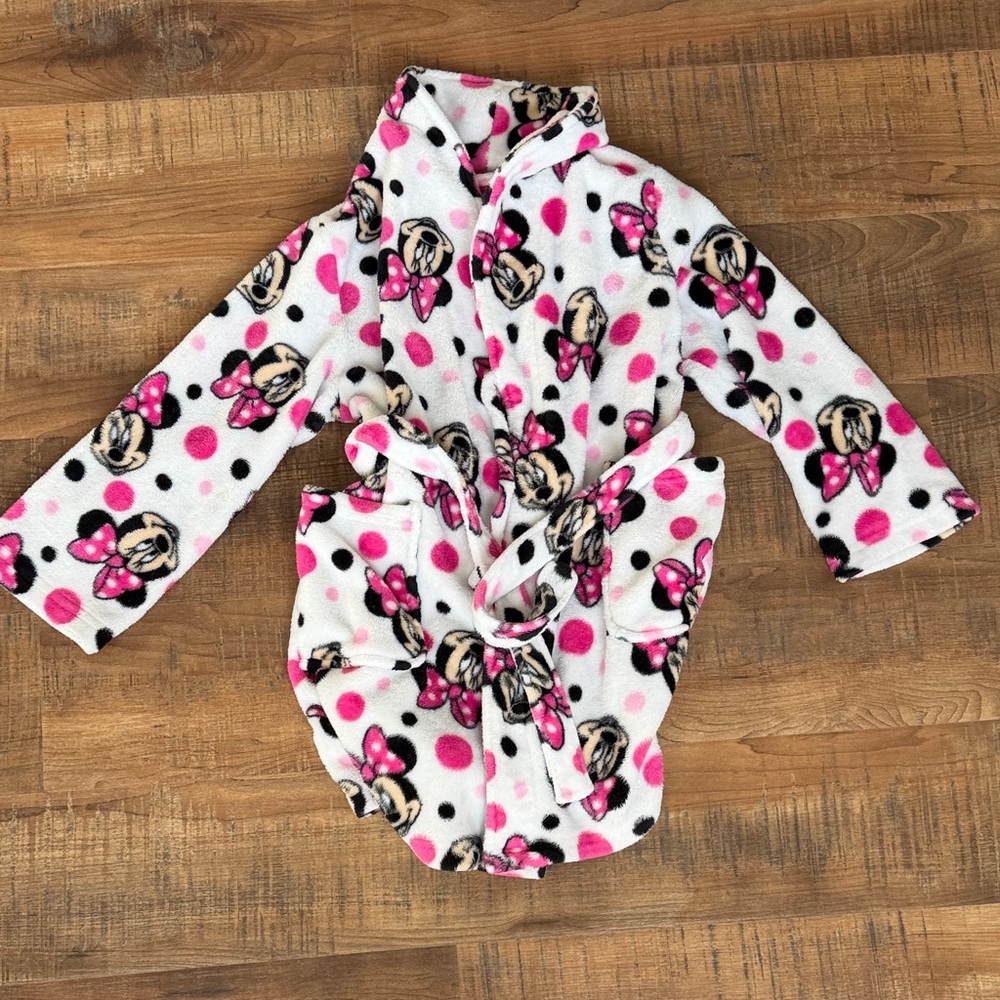 Disney Minnie mouse robe